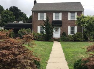 1020 Heatherwood Rd, Bluefield, WV 24701