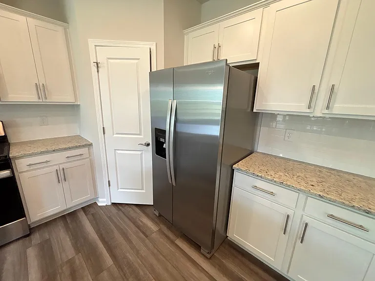608 Donnegal Farm Dr — Photo 18