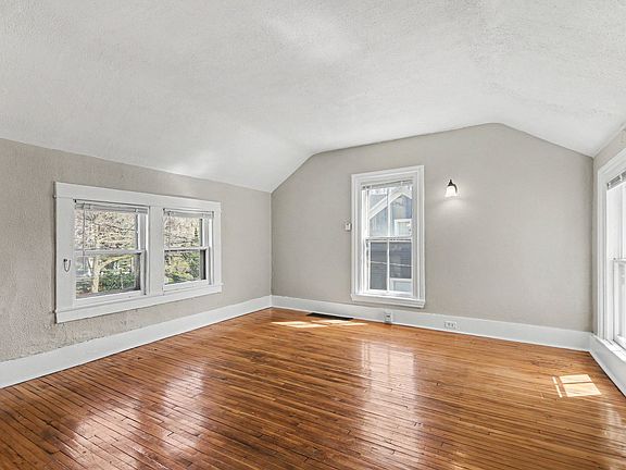 2nd image of 329 Charles Ave SE #2