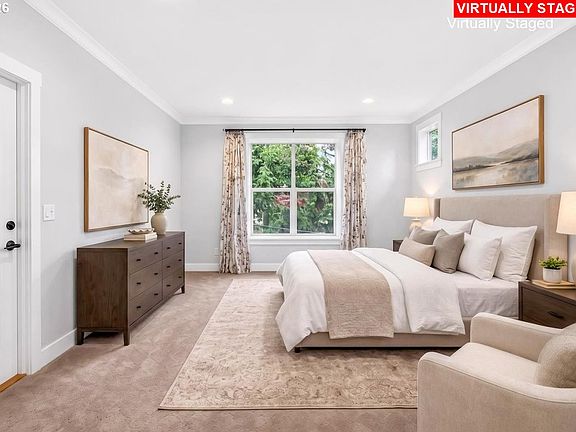 3rd image of 424 Forest Pl