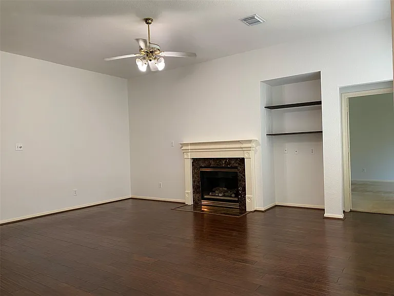 22502 Bristolwood Ct — Photo 10