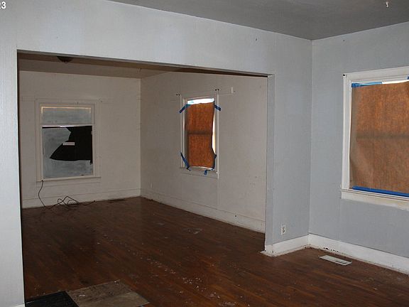 5th image of 3065 Joanne Dr