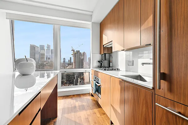 Rented by Berkshire Hathaway HomeServices New York Properties | media 2