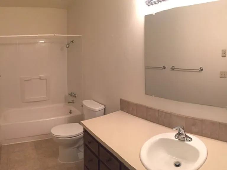 430 SW 7th St #1-15 — Photo 20