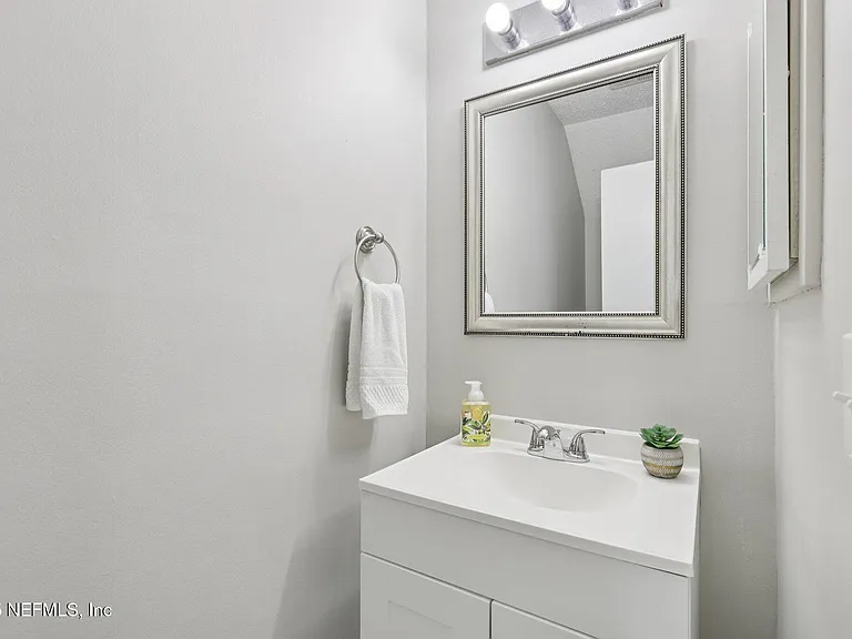 1262 The Grove Rd — Photo 15