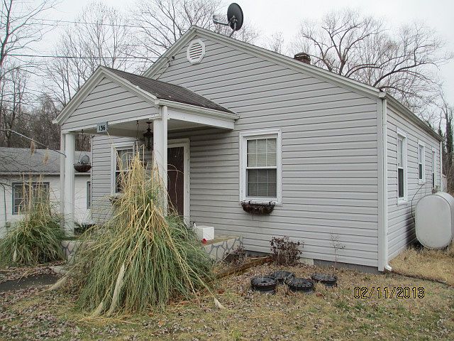 1st image of 136 East St