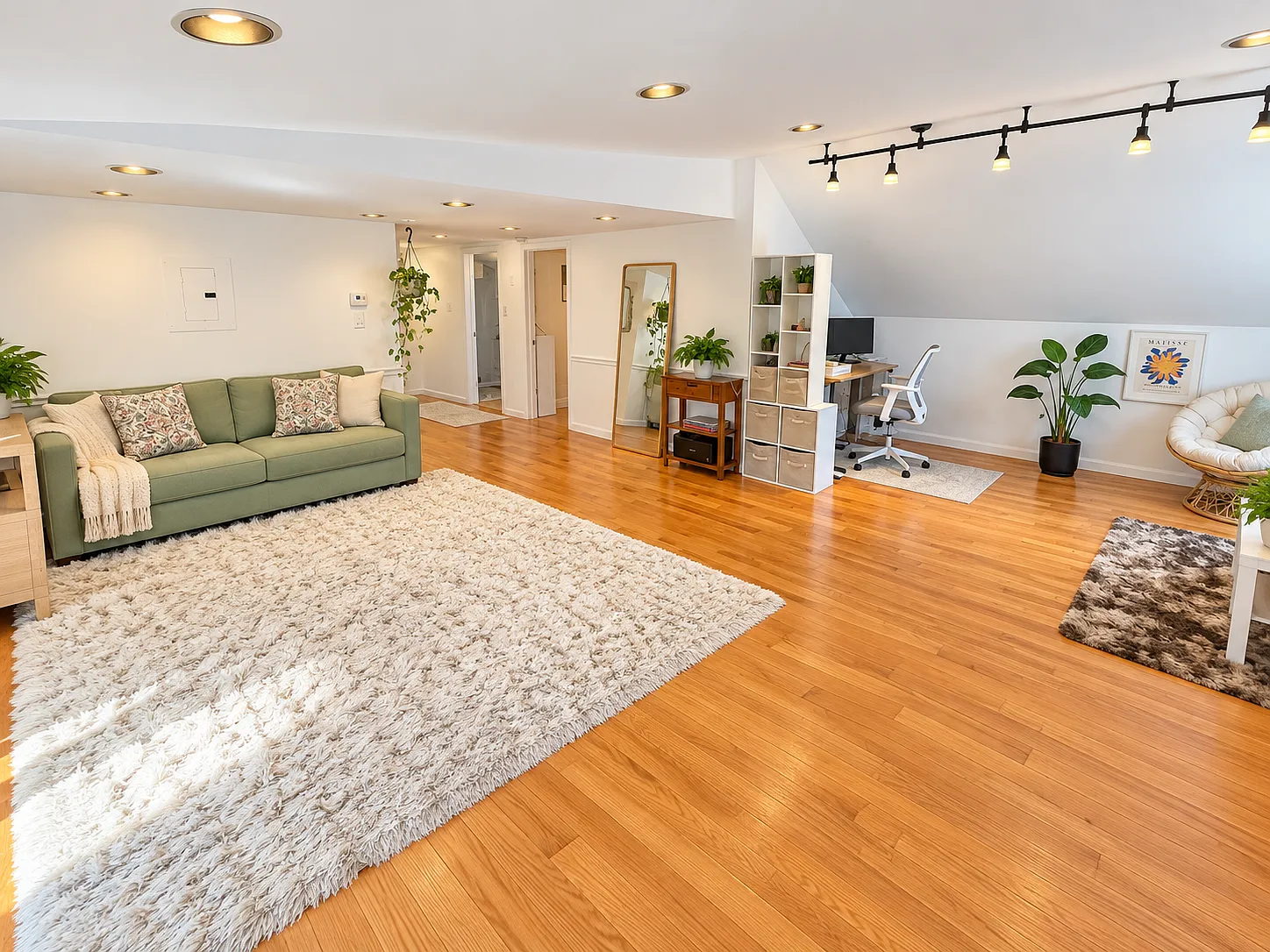 1 bed, $2,200 — Photo 4