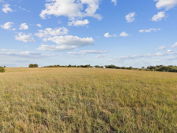 3rd image of 352 Tbd County Rd