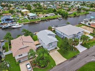 4060 Gulf Coast Dr, Hernando Beach, FL 34607