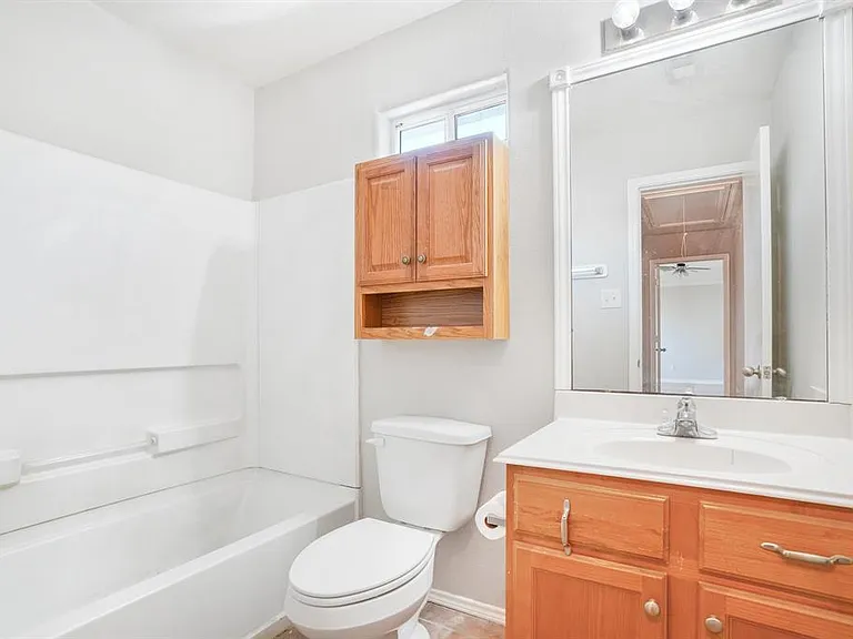 410 Laurel Sage Dr — Photo 19