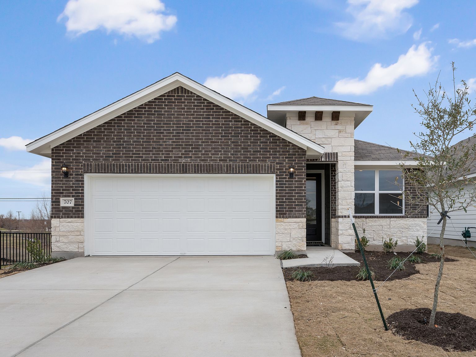 707 Palo Brea Loop, Hutto, TX 78634 | Zillow