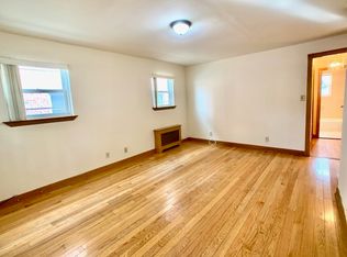 36-23 194th St #1, Flushing, NY 11358