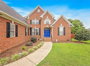 2603 Franciscan Dr, Fayetteville, NC 28306