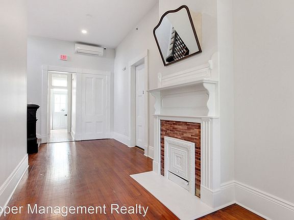 3rd image of 1635 6th St APT 5