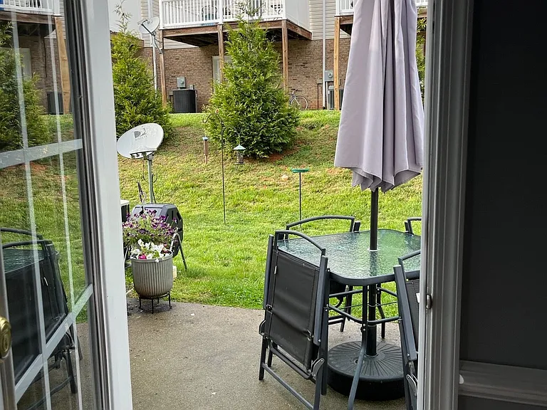 1228 Blue Ridge View Cir #MAIN — Photo 18