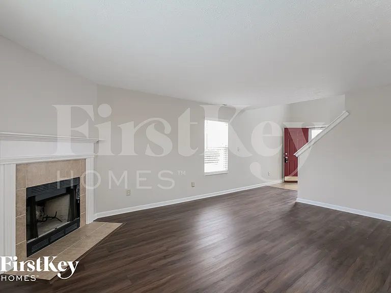 8119 Rambling Rd — Photo 3