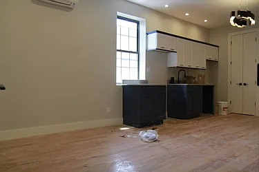 Rented by Rennit Inc.