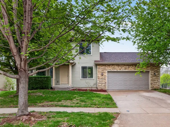 4738 Sawyers Dr, Des Moines, IA 50310