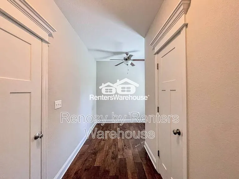 105 Bedford Pl — Photo 24