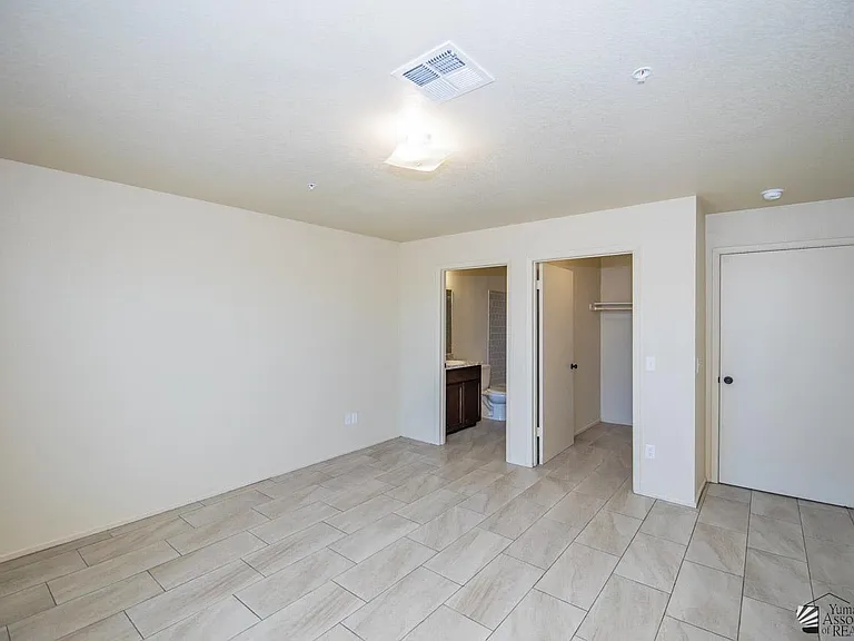 3748 S Brianna Dr — Photo 8