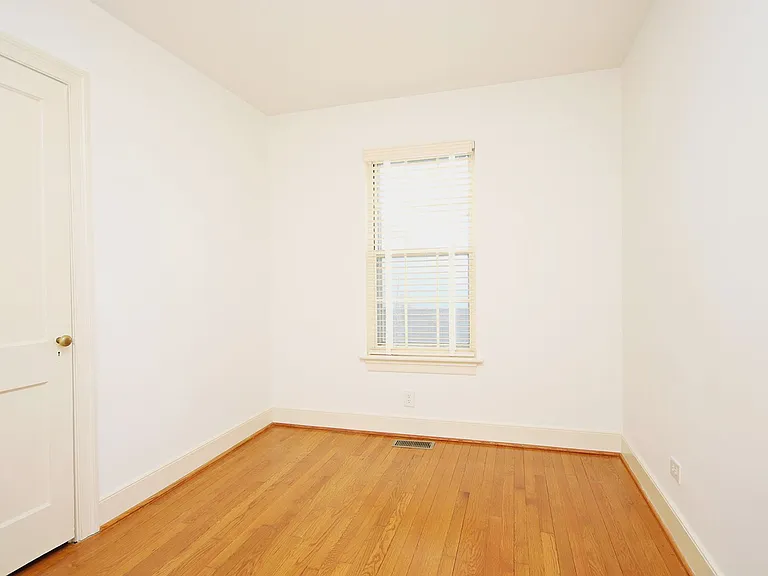 1412 Cherry Ave — Photo 13