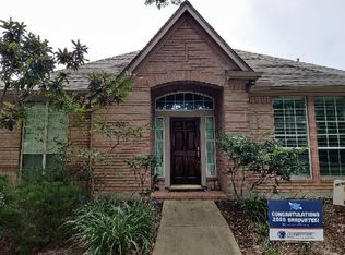 215 Heathbrook Ln, Houston, TX 77094