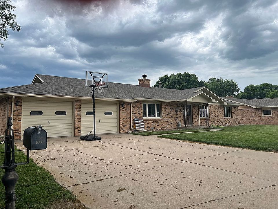 1st image of 1409 Dent Ct