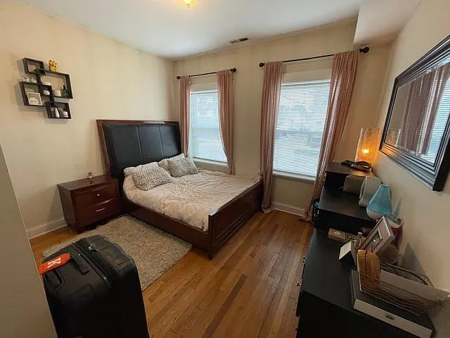 2543 W Wabansia Ave #1 — Photo 5