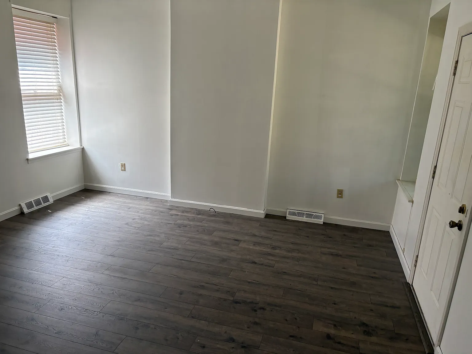 1 bed, 790 sqft, $1,350 — Photo 4