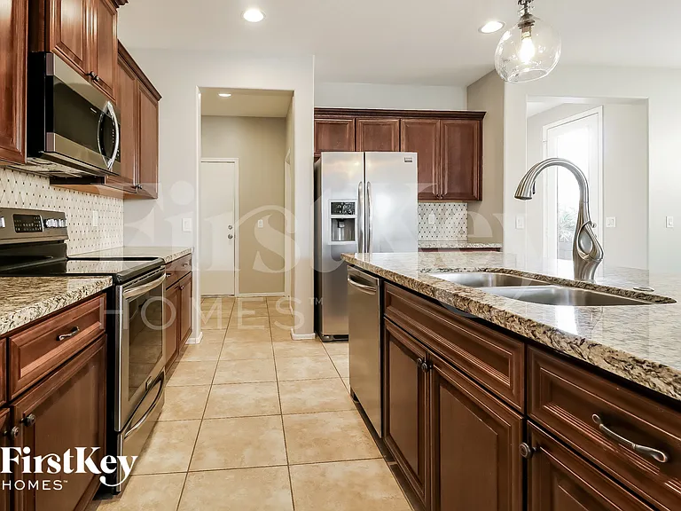 23781 W Hammond Ln — Photo 7
