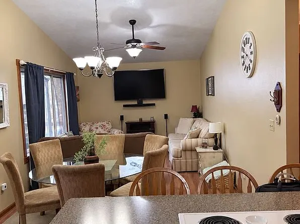 107 Bee Hive Trl, Hollister, MO 65672