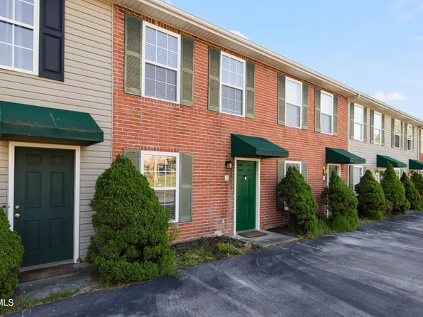 568 Gray Station Rd APT 3, Johnson City, TN 37615