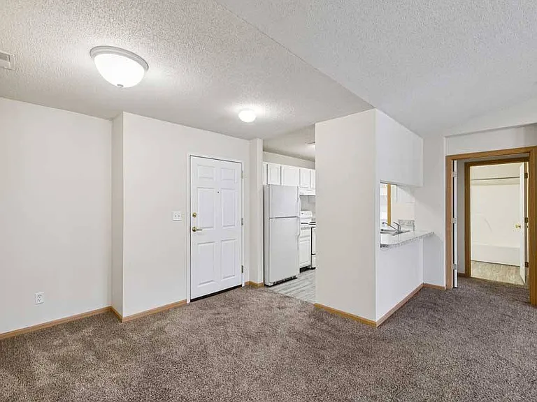 Northbrook Apartments — Photo 221