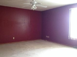 9725 Cherrywood, Roscoe, IL