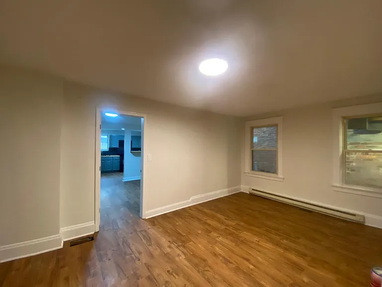 333 W Pike St #1 — Photo 5
