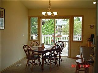 4th image of 2533 55th Ave NE