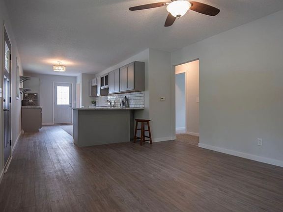 3rd image of 3417 Welshire Dr