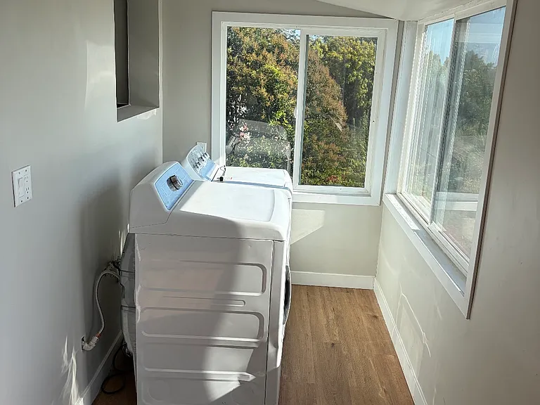 8649 Thermal St — Photo 1