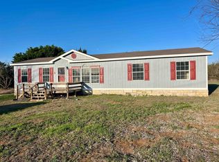 111 Fieldlark Dr, Burnet, TX 78611