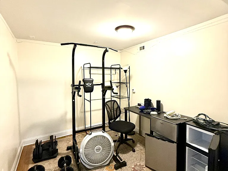 410 Lancaster Ave — Photo 55