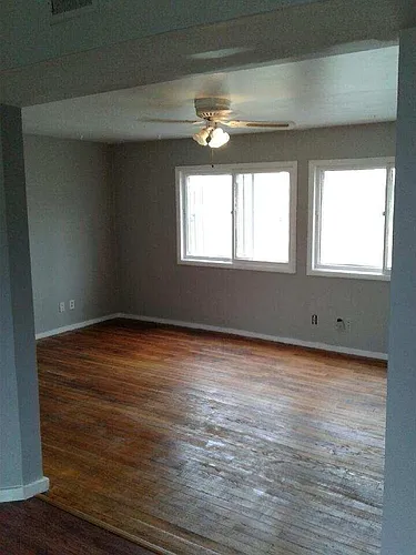 32137 Genessee St Photo 1