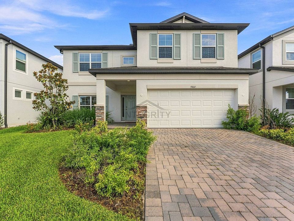 1st image of 9464 Crescent Ray Dr