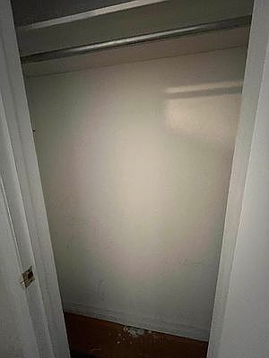 5th image of 18 E 21st St APT B4