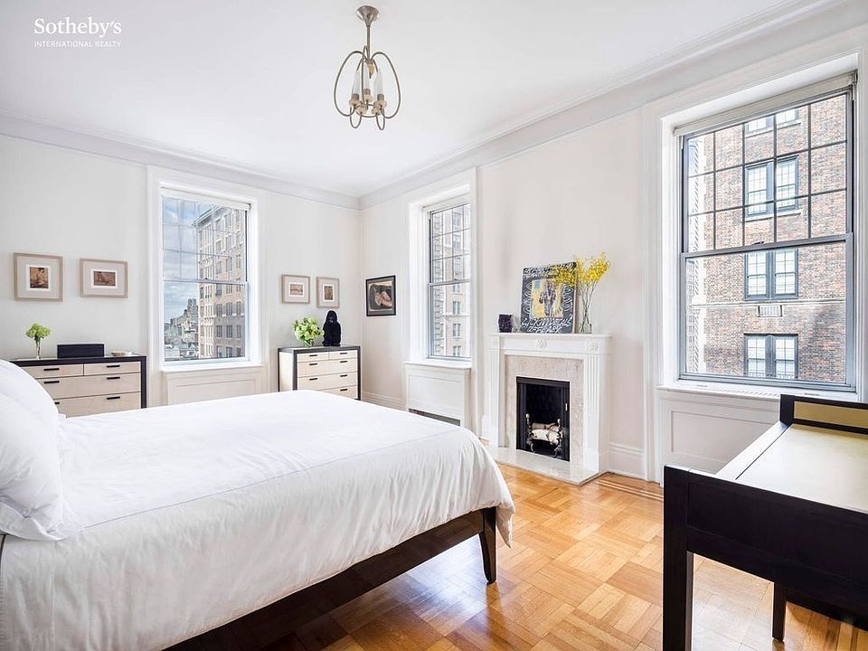 2nd image of 875 Park Ave APT 9B