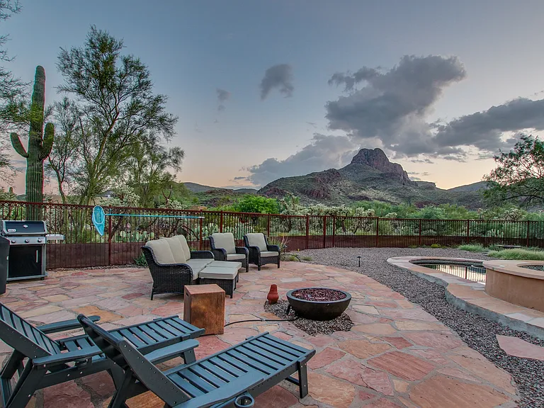 7949 W Pima Farms Rd — Photo 2