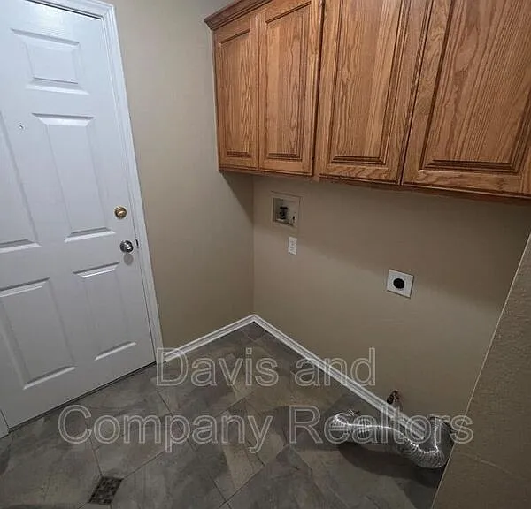 5203 Canadian Ave — Photo 30
