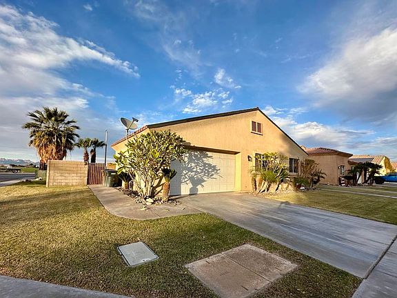 3rd image of 1461 Mesquite Rd