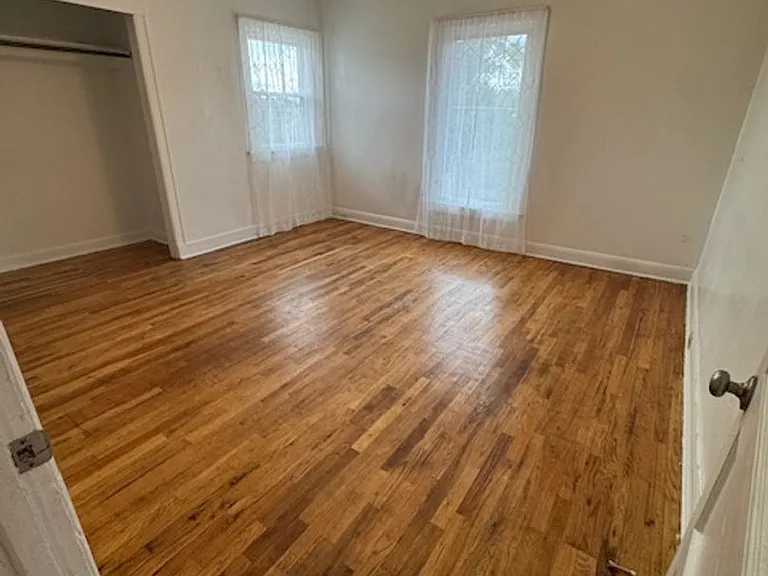 721 Hillside St — Photo 17