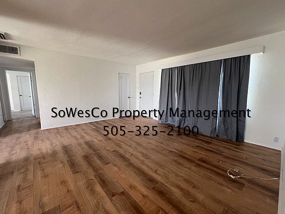 2nd image of 1015 N Butler Ave