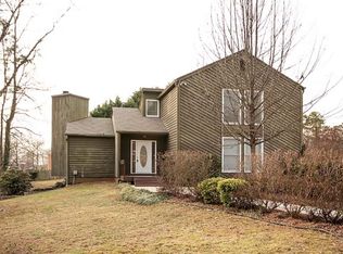 277 Regal Dr, Lawrenceville, GA